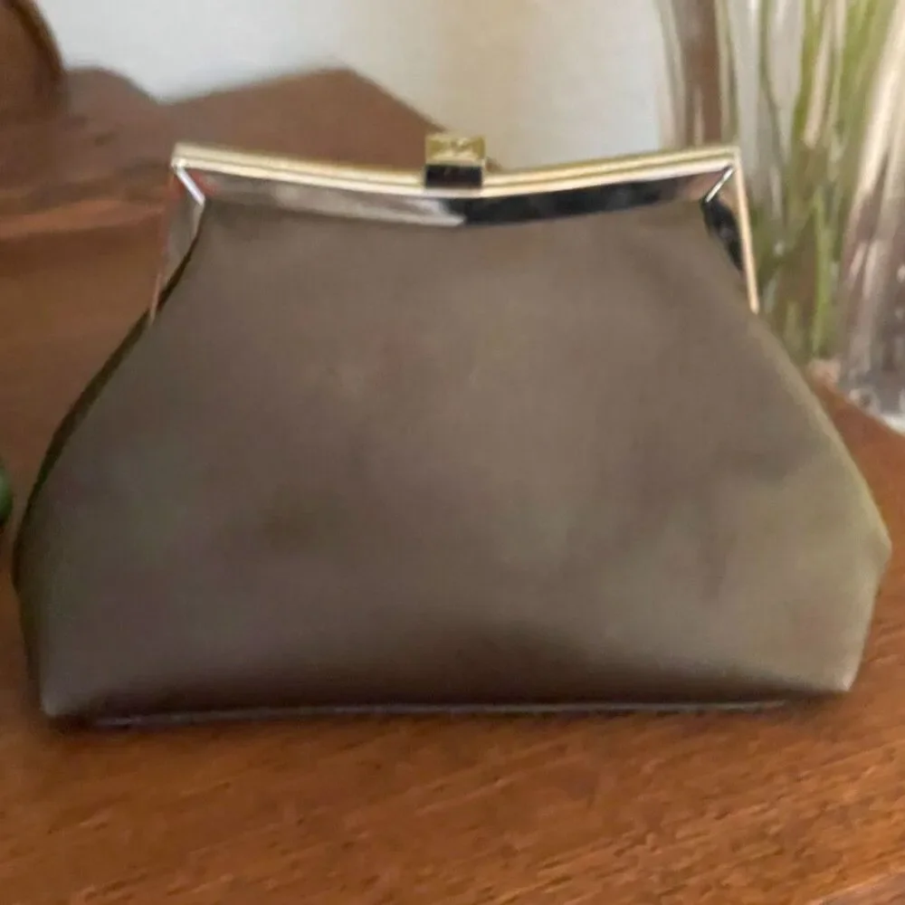 Liz Claiborne Kiss Lock Chain & Strap Evening Crossbody Bag Handbag Purse Clutch
